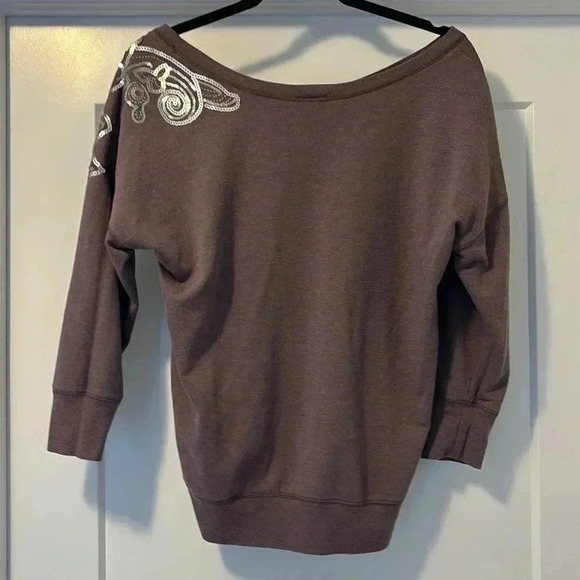 Dynamite sweater size  medium - Picture 6 of 7